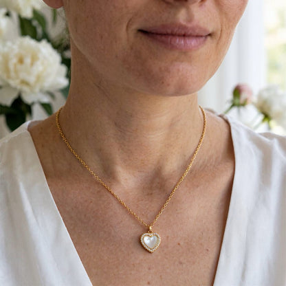 Amour Pendant